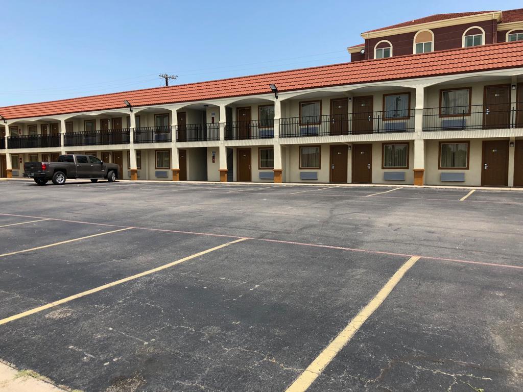 Days Inn By Wyndham Gainesville Exterior foto